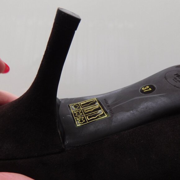 PRADA Brown suede shoe size  37/7 never been worn - Picture 2 of 9